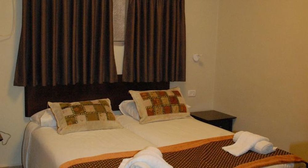 Glatt Eden Hotel Tiberias Bagian luar foto